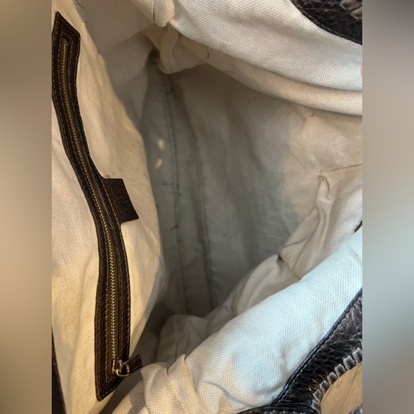 Authentic Gucci handbag, bronze metallic with two types of straps - Picture 12 of 16